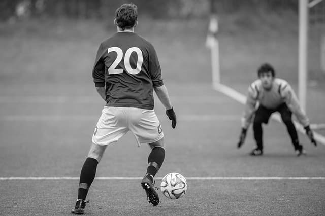 Les mythiques attaquants qui ont révolutionné le football