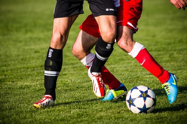 Les 10 joueurs de football légendaires qui ont redéfini le jeu